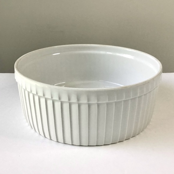 Pilivite Porcelain Souffle Baking Dish White Pleated Ribbed Bowl 7” Made France - Picture 1 of 7
